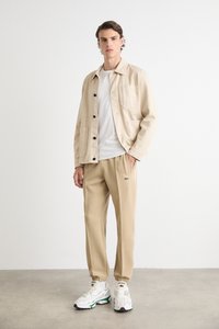Lacoste Jogginghose - viennese