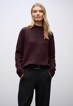 BASIC TURTLENECK PULLOVER - Striktrøje - rot