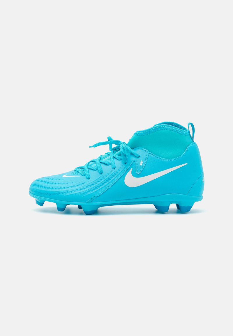 Scarpa da calcio sintetica blu con finitura testurizzata, allacciatura frontale, supporto alla caviglia e logo Nike swoosh bianco sul lato.