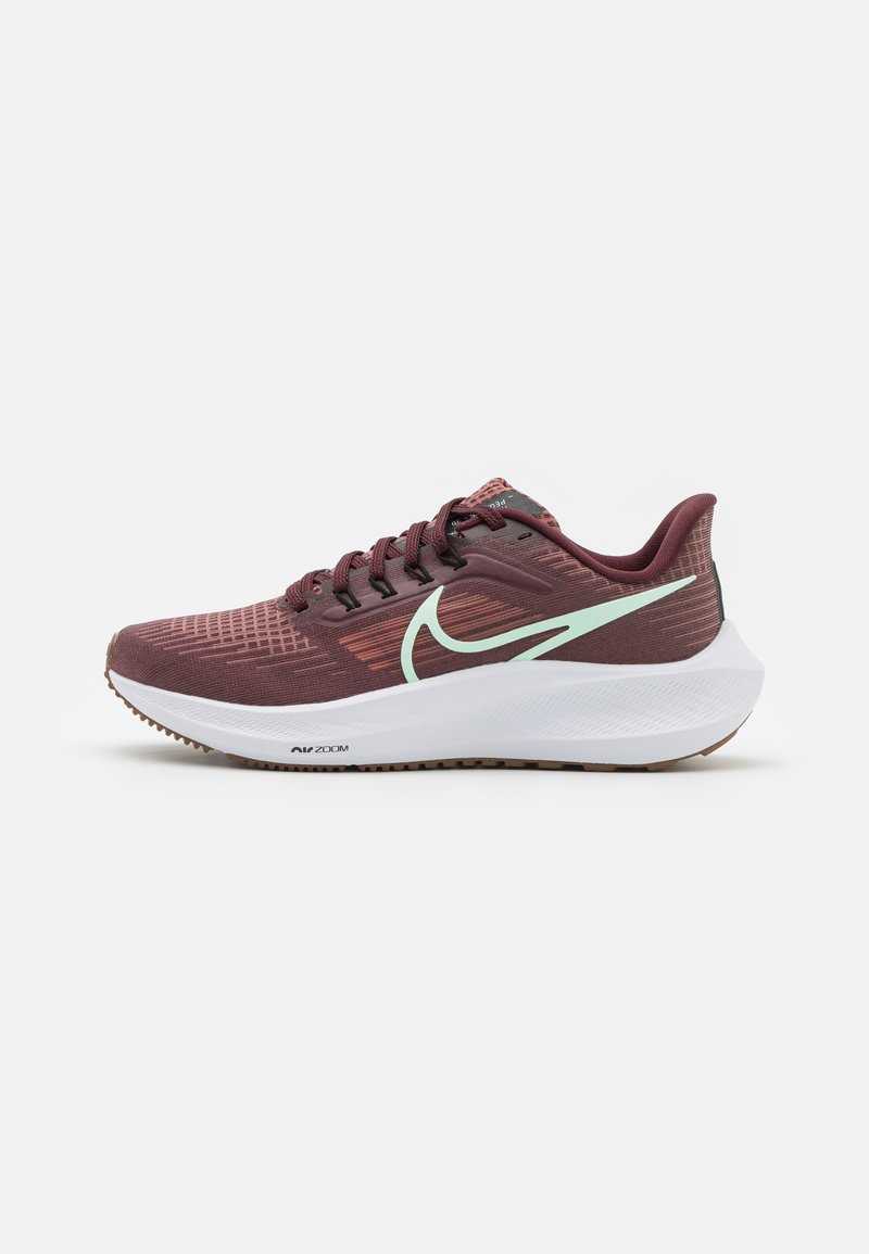 burgundy nike pegasus