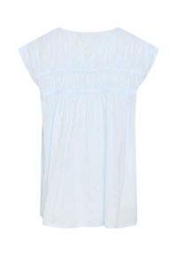 Haut bleu clair à manches courtes avec une texture froncée et des détails smockés au niveau du col. Coupe simple et décontractée, en tissu de coton doux.