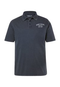 Tmavě modré polo tričko vyrobené z bavlny, s krátkými rukávy, límcem a knoflíkovou légou se třemi knoflíky. Obsahuje výšivku "DENIM BRAND COMPANY".