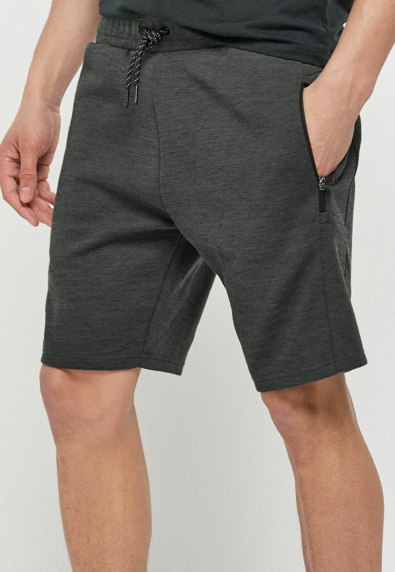 Next JERSEY SHORTS WITH ZIP POCKETS Jogginghose grey/grau Zalando.de