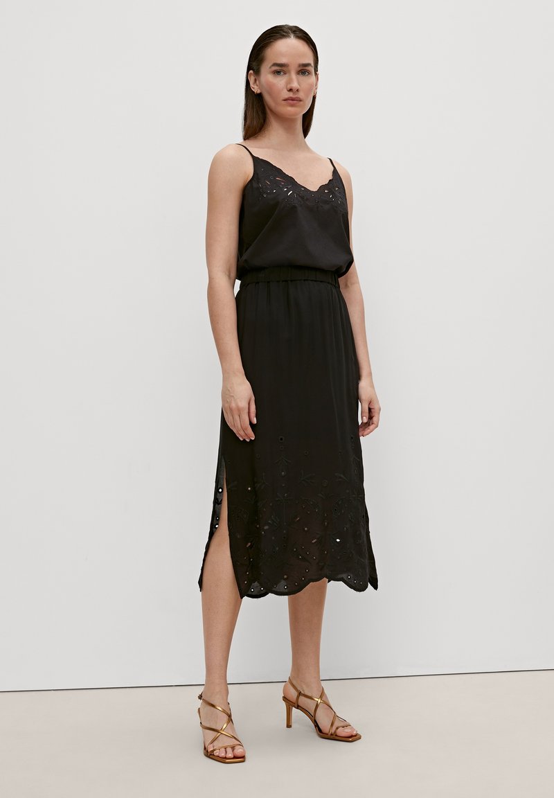 Damen Jeansröcke | comma MIT BRODERIE ANGLAISE A-Linien-Rock black/schwarz - HB02408 Damen Jeansröcke | comma MIT BRODERIE ANGLAISE A-Linien-Rock black/schwarz - HB02408