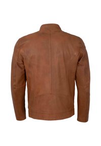 Braune Lederjacke mit glatter Textur, Stehkragen und taillierter Passform. Sie verfügt über dezente Nahtdetails auf dem Rücken und den Ärmeln.