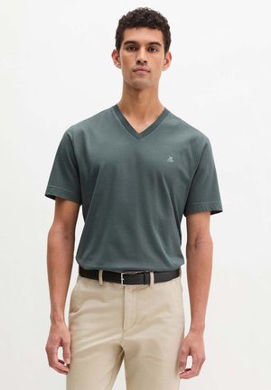 SHORT SLEEVE V-NECK LOGO  - T-shirt basique - skipping stone