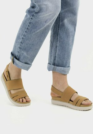 camel active MIT KLETTVERSCHLUSS - Plateausandalette - natural