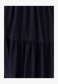 Pasirinkta, navy blue