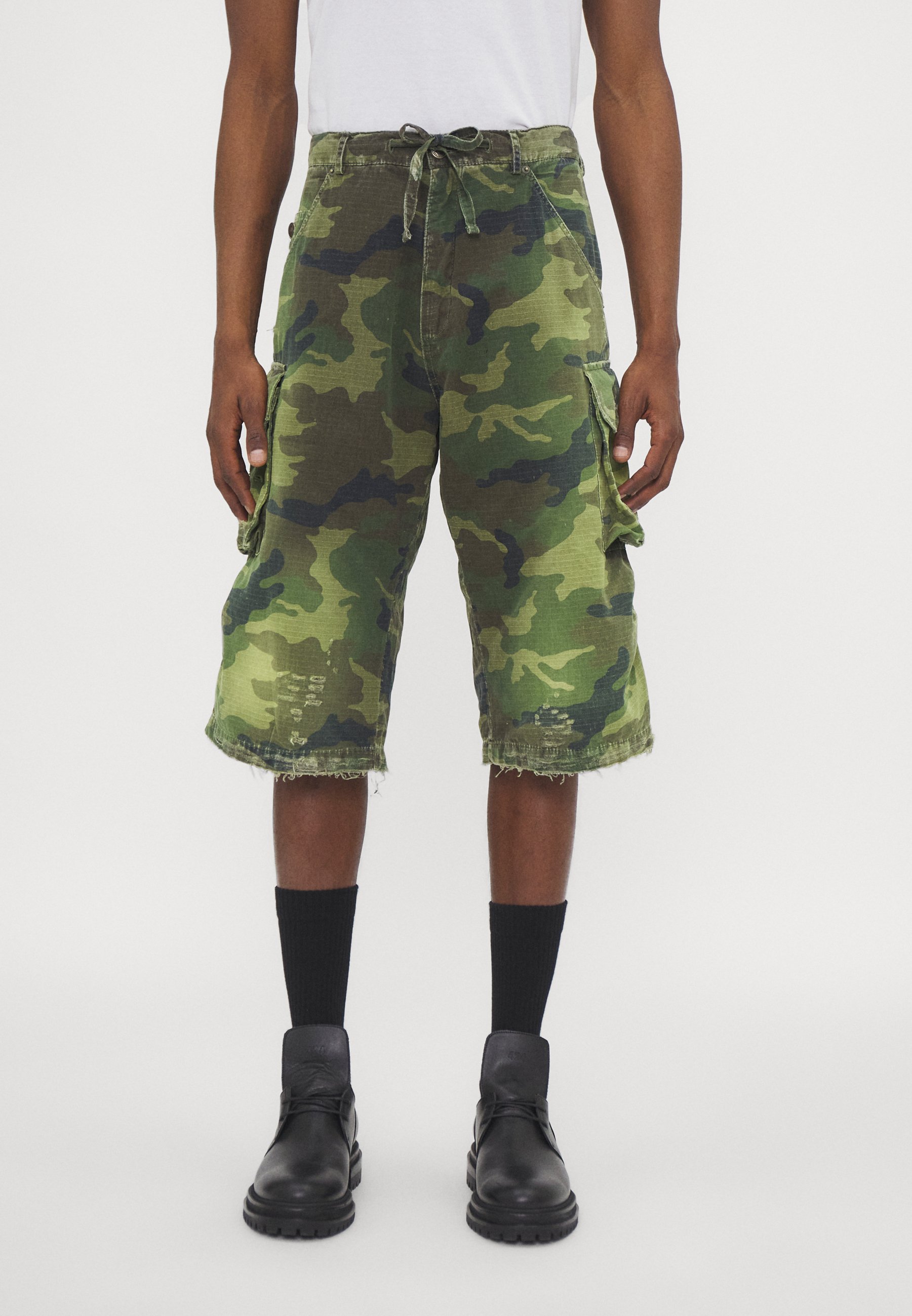 424 BERMUDA UNISEX - Szorty/zielony - Zalando.pl