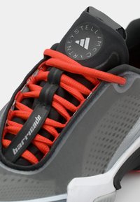 adidas Performance ASMC BARRICADE - Sapatilhas de ténis para vários pisos - footwear white/charcoal/collegiate orange