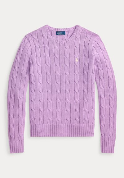 Απαλό μωβ πουλόβερ με πλέξη καλτσών, με ribbed τελείωμα και μανσέτες. Διαθέτει μικρό κεντημένο λογότυπο στο στήθος και κλασικό λαιμόκοψη στρογγυλή.