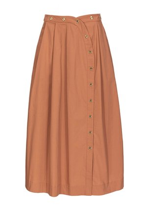 Gonna midi in cotone terracotta, caratterizzata da una vita alta, chiusura frontale con bottoni in ottone e dettagli plissettati per un tocco di texture in più.