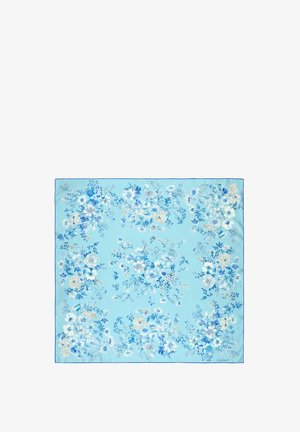 Zijdesjaal, lichtblauwe achtergrond met bloemenpatronen in verschillende tinten blauw en wit. Afgewerkt met een donkerblauwe rand.