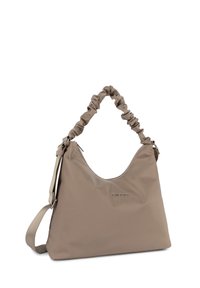 Borsa a spalla marrone chiaro con una texture morbida e liscia, caratterizzata da un manico arricciato e una chiusura con zip. Include una tracolla regolabile.