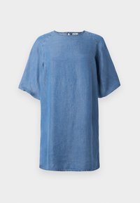 ONLPEMA PUFF SLEEVE MIDI DRESS - Rochie din denim - medium blue denim