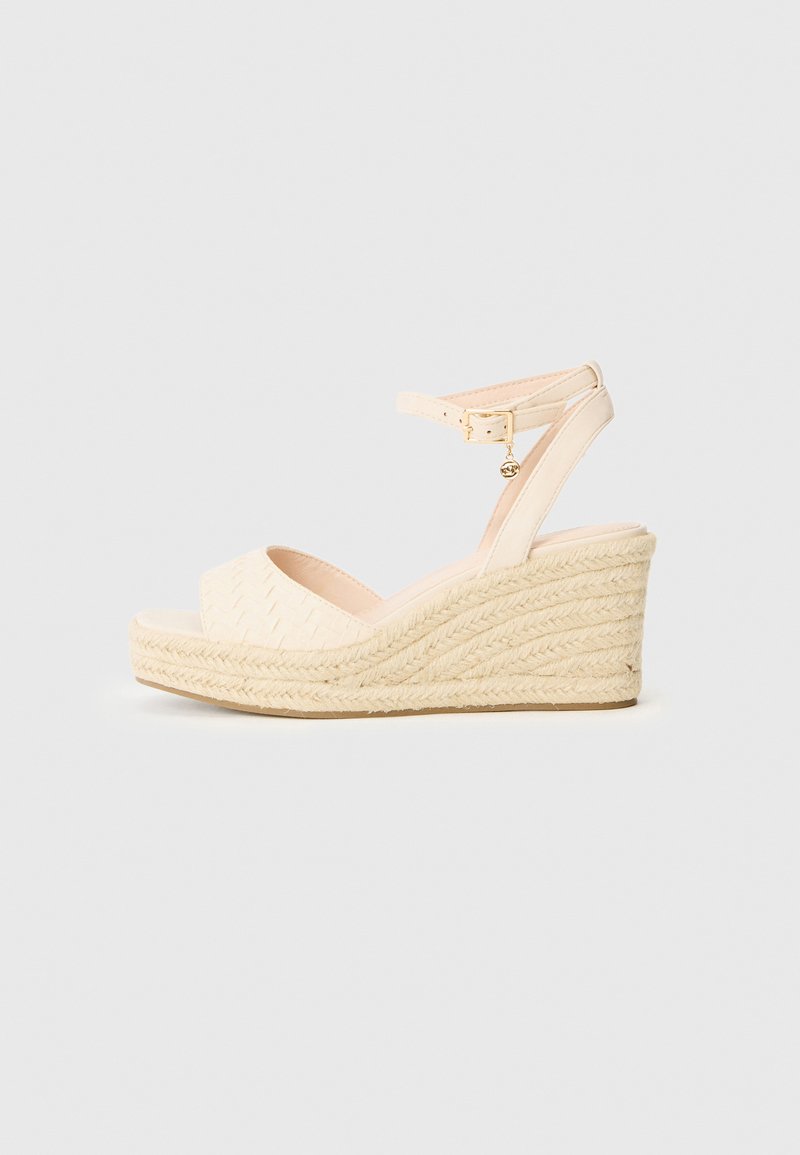 Dune London Sandalen met sleehak crème