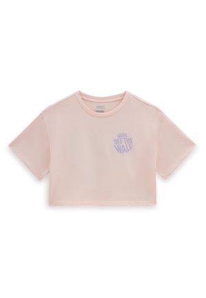 Hellrosa, kurz geschnittenes T-Shirt mit kurzen Ärmeln und kleinem lila "Vans Off The Wall"-Logo auf der linken Brust.