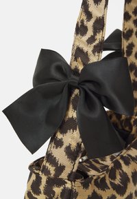 Sister Jane LOLA LEOPARD BAG - Rankinė per petį - tan