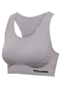 Lichtgrijze naadloze sportbeha met racerback ontwerp en hummel-logo op de onderste band, ontworpen voor ondersteuning en comfort.