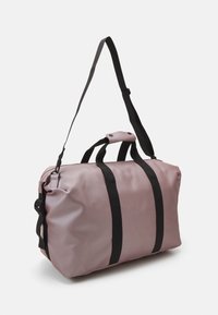 Rains HILO BAG UNISEX - Cestovná taška - muse