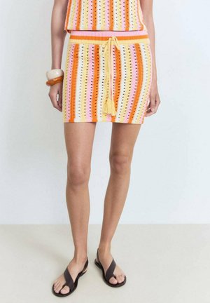 TWO-TONE STRIPED - Minigonna - pink