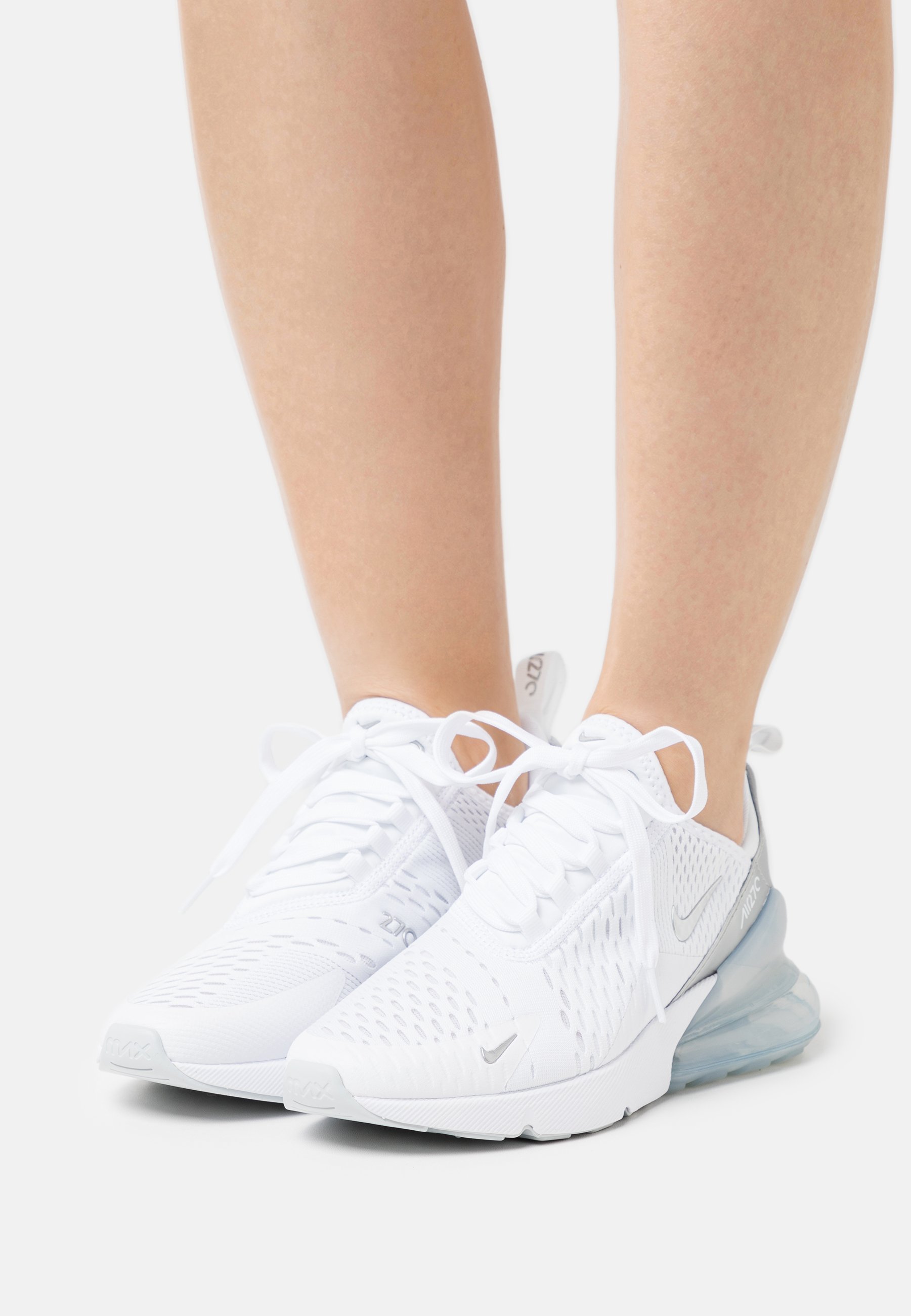 kort tolv Tåler Nike Sportswear AIR MAX 270 ESS STYLE - Sneakers - white/metallic  platinum/pure platinum/hvid - Zalando.dk