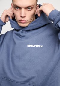 Multiply Apparel MULTIPLY - Felpa con cappuccio - dark denim