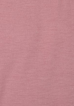 Tessuto di cotone rosa chiaro con una texture liscia e un delicato motivo di trama, uniformemente colorato senza segnature o decorazioni visibili.