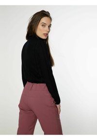 Protest KENSINGTON - Broek - petal pink