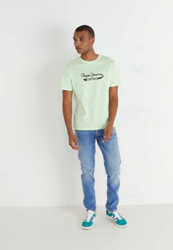 CLAUDE - Print T-shirt4