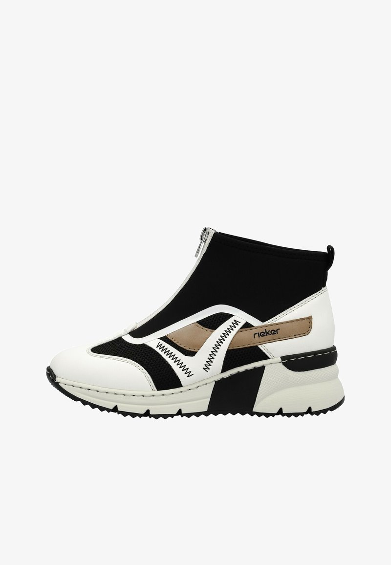 Schwarz-weißer Sneaker mit einem Reißverschluss, synthetischem Obermaterial, Netzpaneelen, kontrastierenden Beigefarben und einer strukturierten Gummisohle.