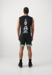 Jordan M J DF SPRT DMND - Pantalón corto de deporte - black/mint foam
