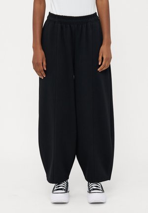 ONLEVISA COCOON  - Tracksuit bottoms - black