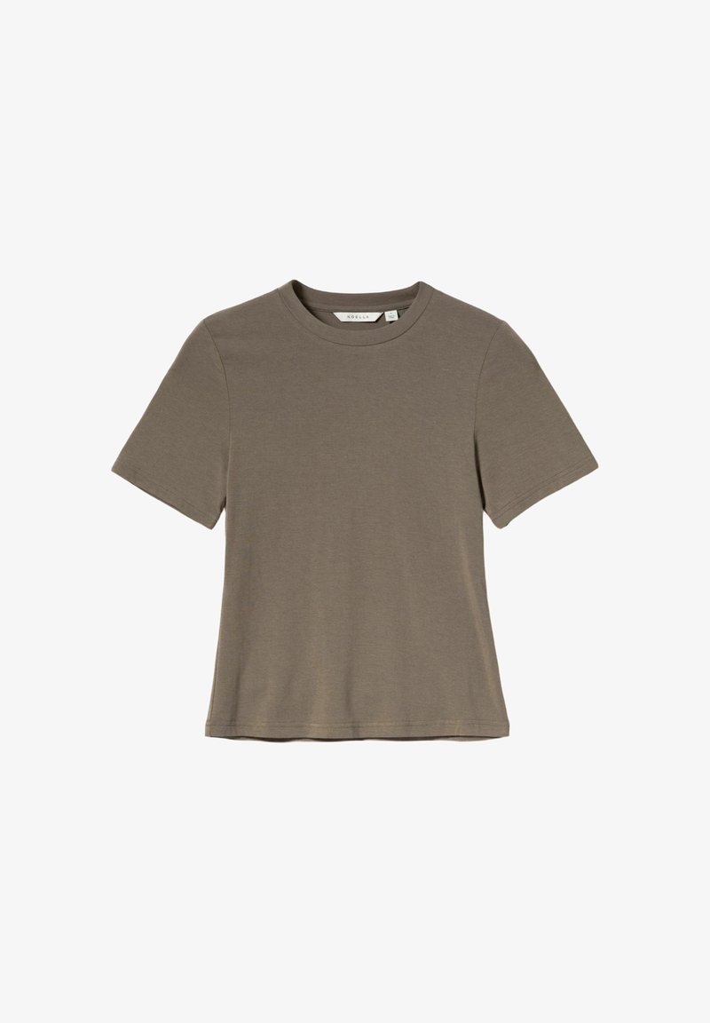 T-shirt vert olive à manches courtes en tissu doux avec un col rond, présentant une coupe droite sans motifs ni accents visibles.