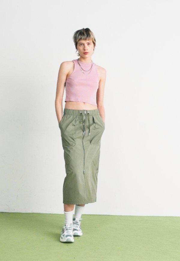 CHICAGO SKIRT - Pencil skirt - medium olive3