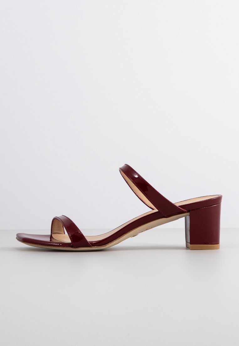 Stuart Weitzman Muiltjes met hak bordeauxrood