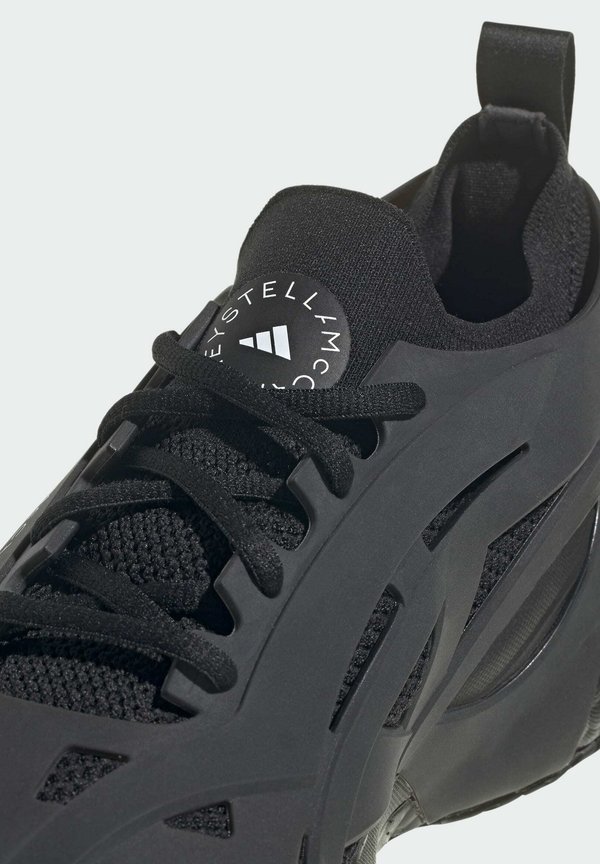 SOLARGLIDE - Training shoe4