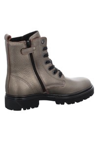 Grå läderankelboot med syntetisk siddragkedja, svarta snören, gummisula, strukturerad yta och kontrasterande sömmar.