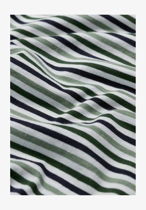 Zachte stof met horizontale strepen in wit, donkergroen, lichtgroen en zwart, weergegeven met zachte plooien en textuur.