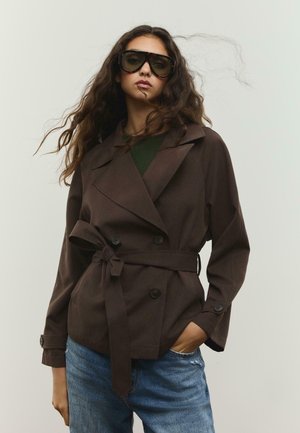 Blejzer - dark brown