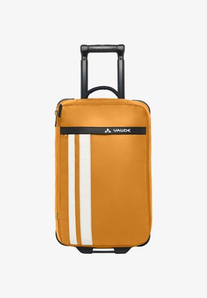 Orange Rollkoffer mit schwarzem Griff, weißen Streifen und VAUDE-Logo. Hergestellt aus strapazierfähigem Material, mit glatter Textur und robusten Rädern.