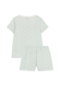 Lichtgroene pyjama set met korte mouwen en een bloemenpatroon. De top heeft een ronde halslijn, terwijl de shorts een elastische tailleband hebben.