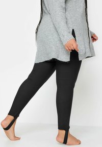 Yours Clothing - Legginsy