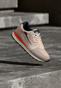 Ikke valgt, mauve chalk/fiery coral