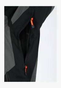 Unselected, charcoal black