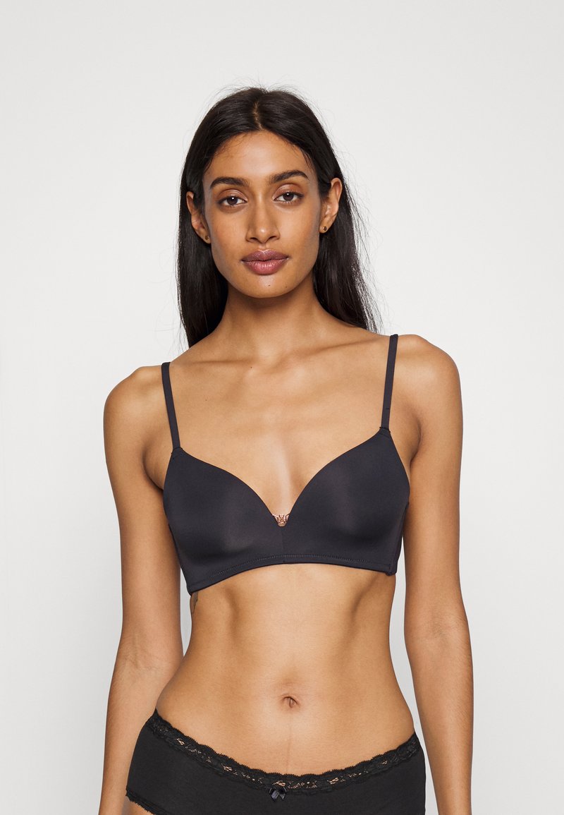 Seamless Padded Bra Meaning In Hindi