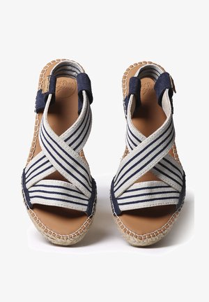 TINA - Sandalias de cuña - ecru-navy