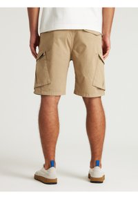 CHASIN' RIOT.S GAMMA - Šortai - beige