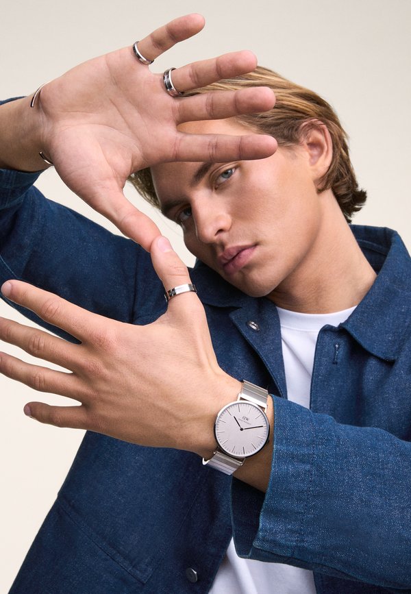 CLASSIC PIANO LINK UNITONE - Uhr