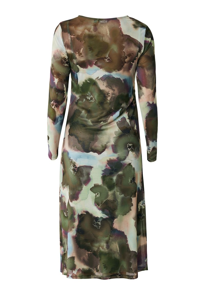 Langärmliges Blumenkleid in einem Mix aus Grün-, Braun- und Pastelltönen; ausgestattet mit einem glatten, fließenden Stoff, einem Rundhalsausschnitt und einer taillierten Silhouette.